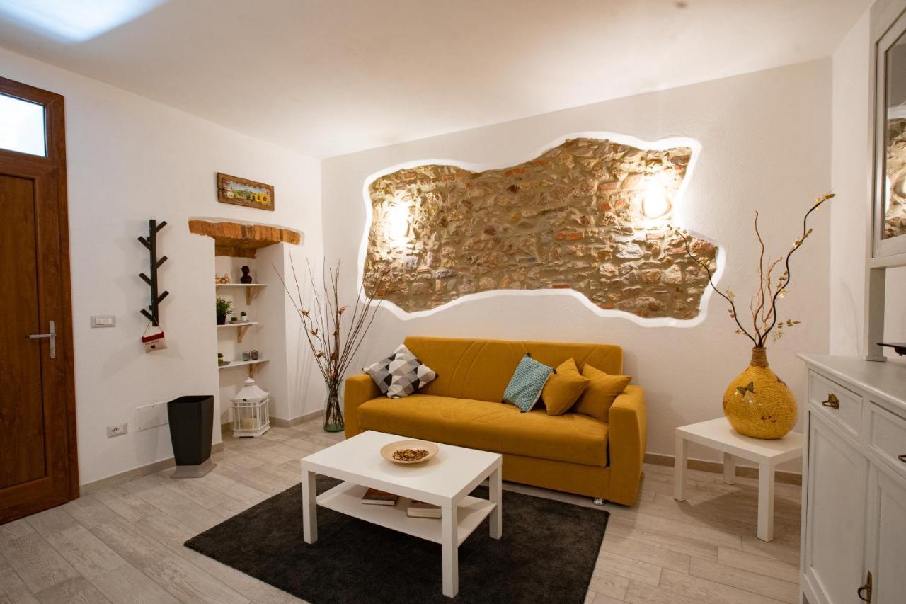Le Logge Casa Vacanze Montepescali Kültér fotó