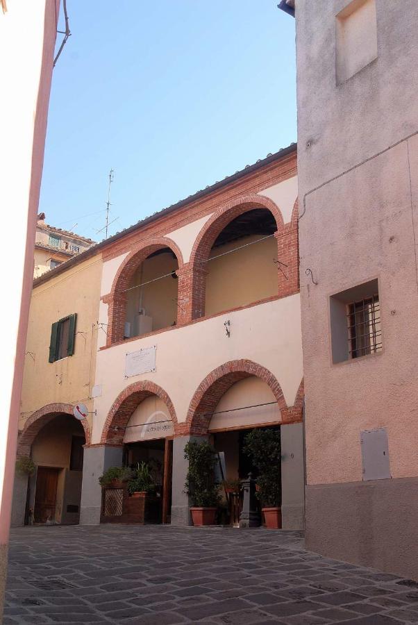 Le Logge Casa Vacanze Montepescali Kültér fotó